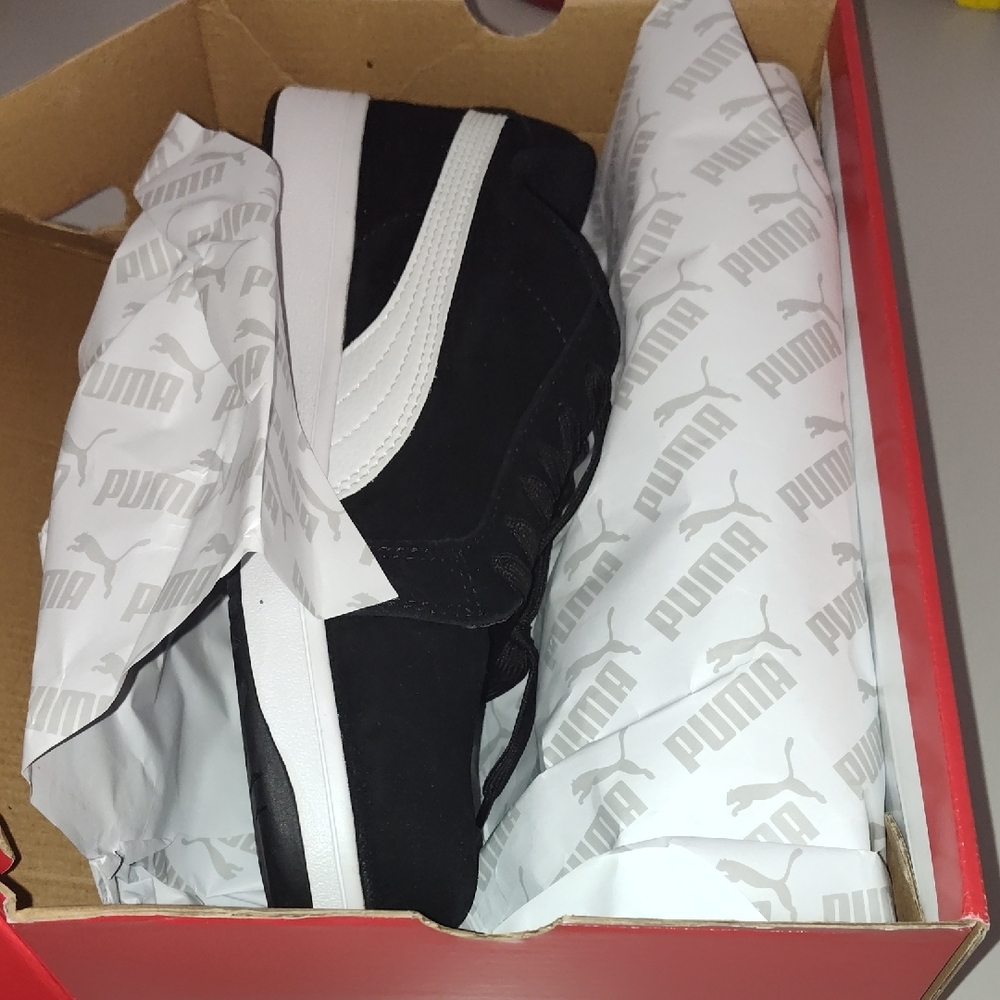 Puma Black and White Suede Sneakers - Picture 4 of 4